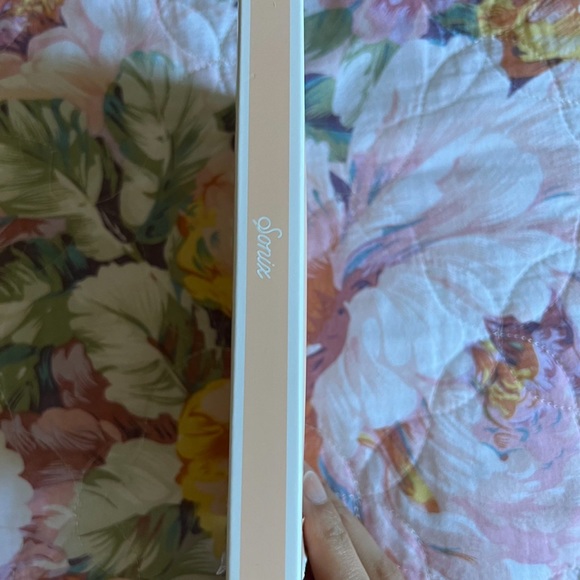 Sonix Ditsy Daisy iPhone XS MAX Case - Picture 2 of 10